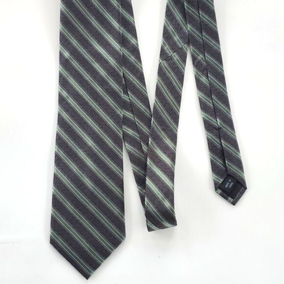 CALVIN KLEIN SILK MEN'S TIE GRAY GREEN WHITE OFFICE WORK COCKTAIL - Picture 3 of 5